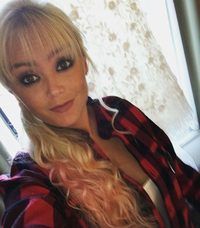 Chandelle LaVaun
