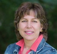 Suzanne Chazin